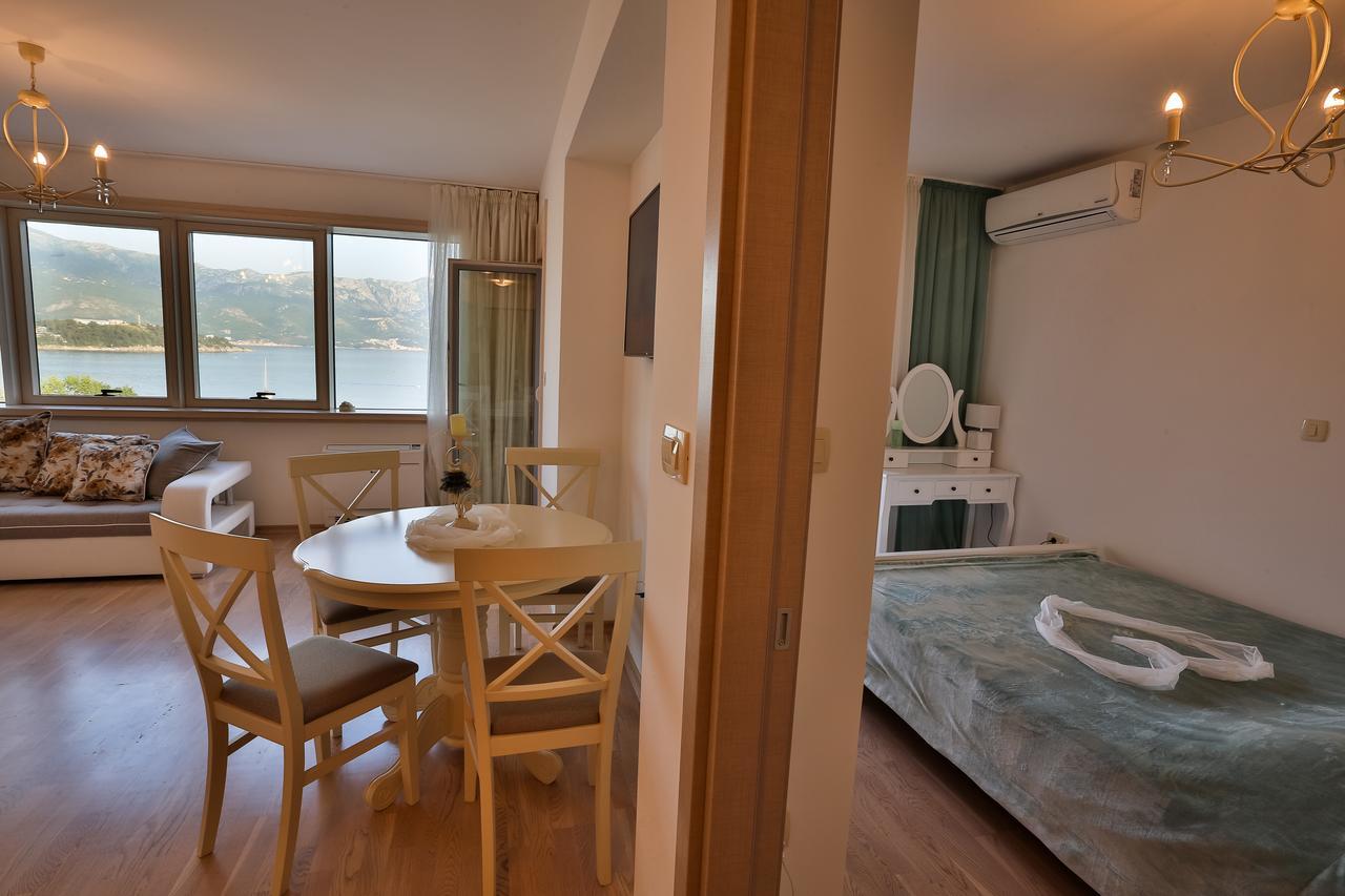 Miracle Apartment Budva Bagian luar foto